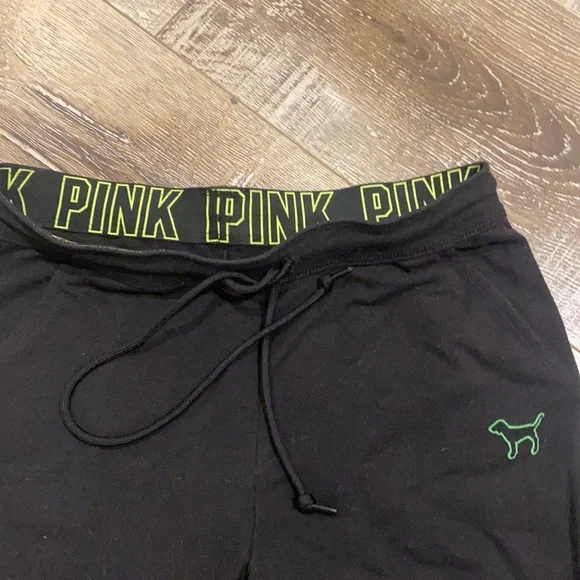 Track pants - Picture 2 of 3